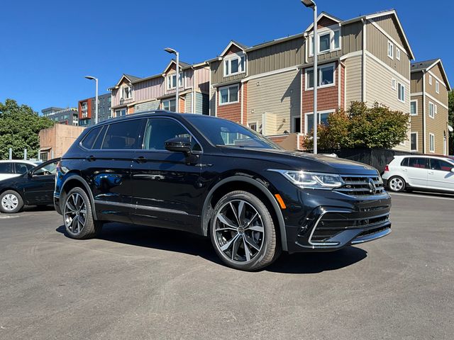 2024 Volkswagen Tiguan SEL R-Line