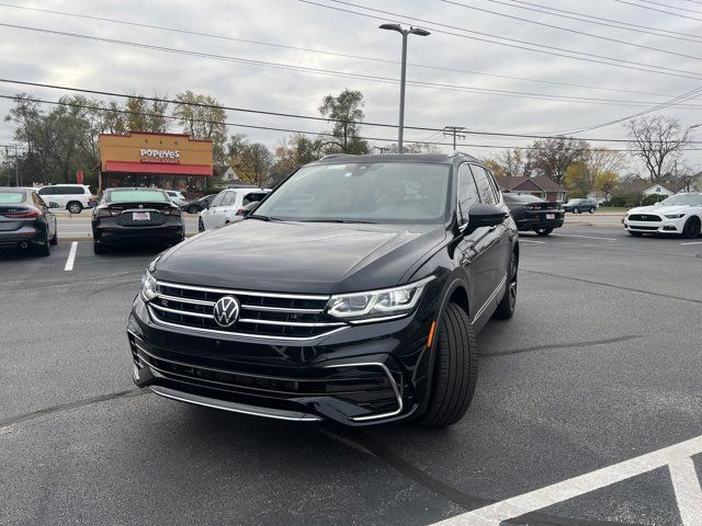 2024 Volkswagen Tiguan SEL R-Line