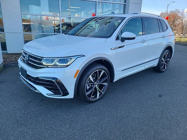 2024 Volkswagen Tiguan SEL R-Line