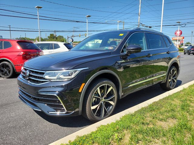 2024 Volkswagen Tiguan SEL R-Line