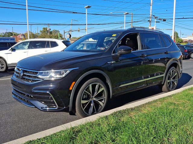 2024 Volkswagen Tiguan SEL R-Line