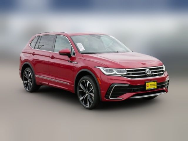 2024 Volkswagen Tiguan SEL R-Line