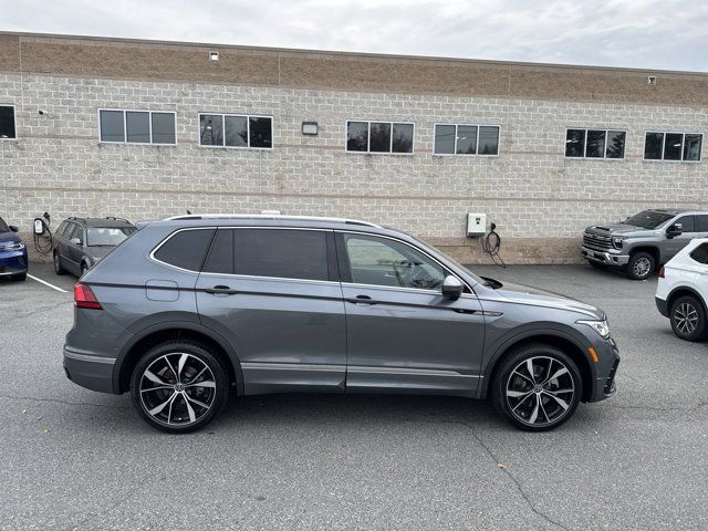 2024 Volkswagen Tiguan SEL R-Line