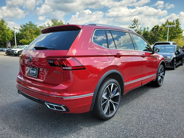 2024 Volkswagen Tiguan SEL R-Line