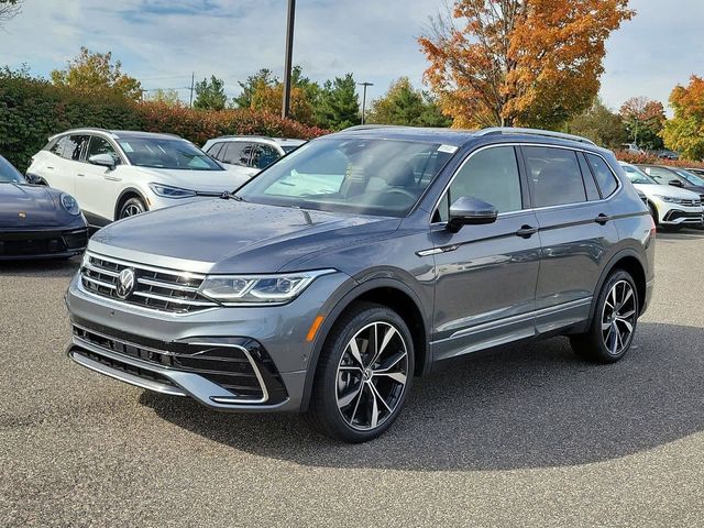 2024 Volkswagen Tiguan SEL R-Line