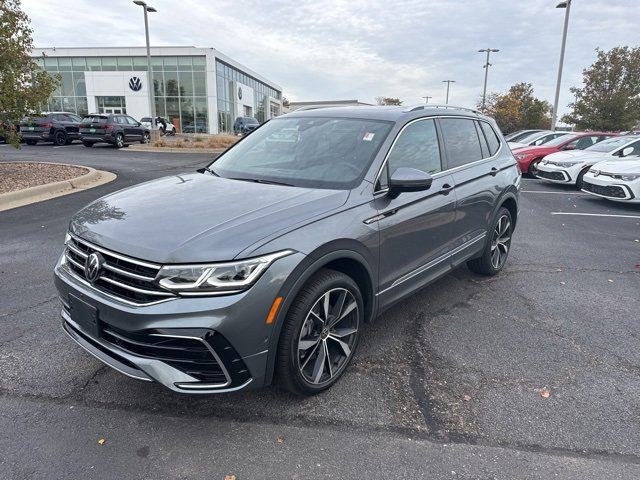 2024 Volkswagen Tiguan SEL R-Line