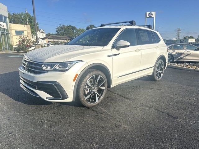 2024 Volkswagen Tiguan SEL R-Line