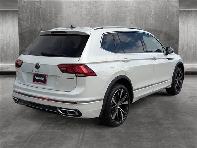 2024 Volkswagen Tiguan SEL R-Line