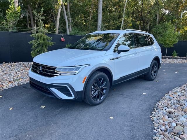 2024 Volkswagen Tiguan SE