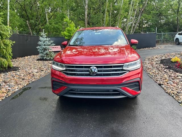 2024 Volkswagen Tiguan SE