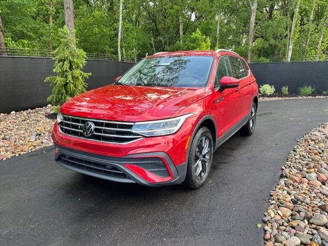 2024 Volkswagen Tiguan SE