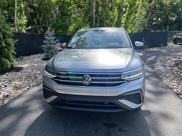 2024 Volkswagen Tiguan SE