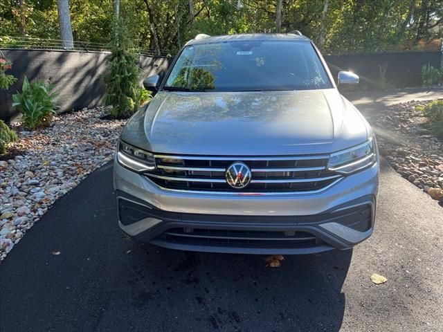 2024 Volkswagen Tiguan SE