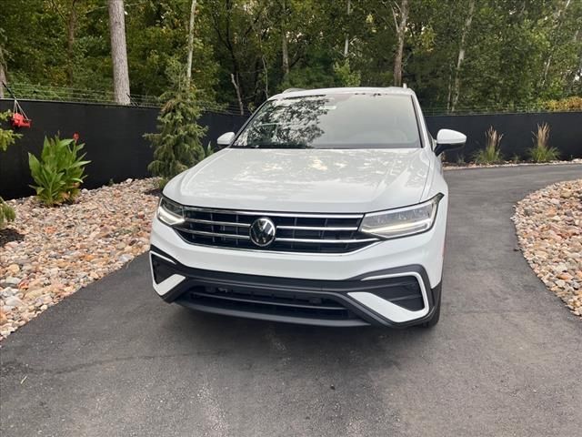 2024 Volkswagen Tiguan SE