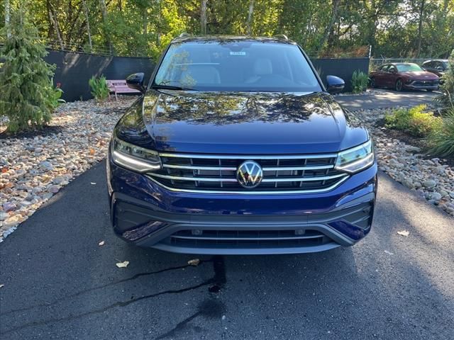 2024 Volkswagen Tiguan SE