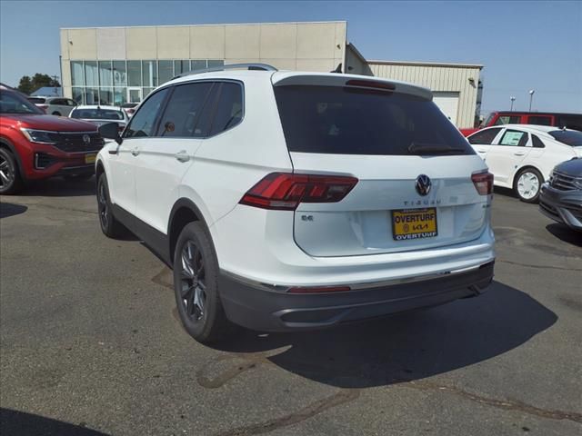 2024 Volkswagen Tiguan SE