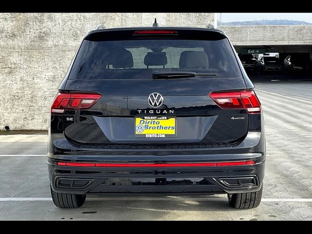 2024 Volkswagen Tiguan SE R-Line Black