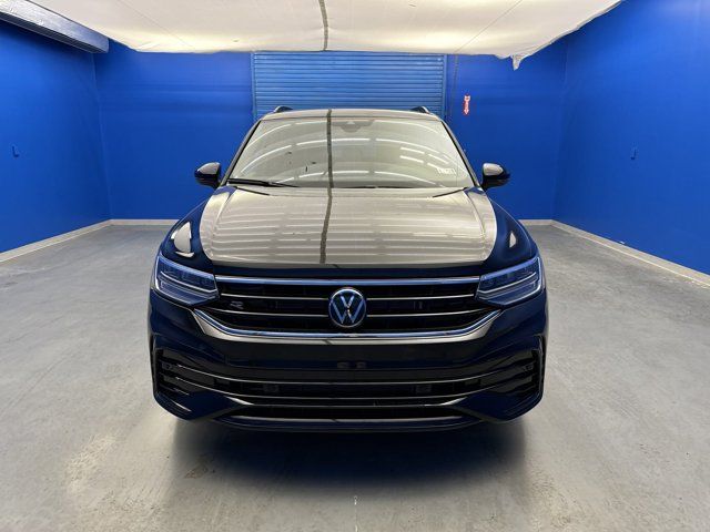 2024 Volkswagen Tiguan/Taos SE R-Line Black