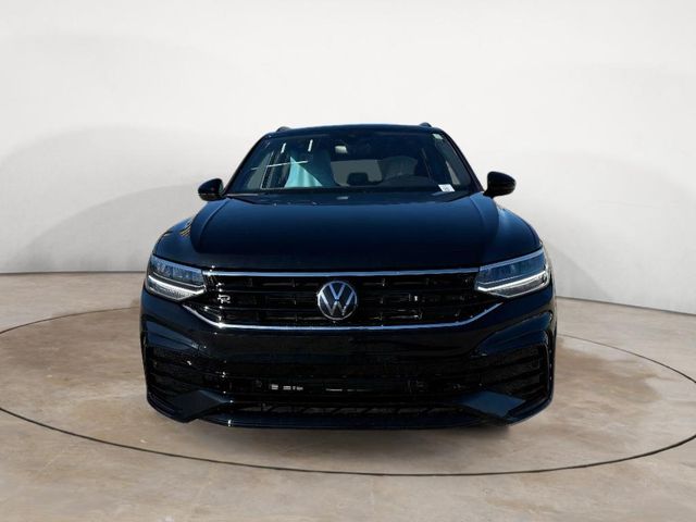 2024 Volkswagen Tiguan/Taos SE R-Line Black