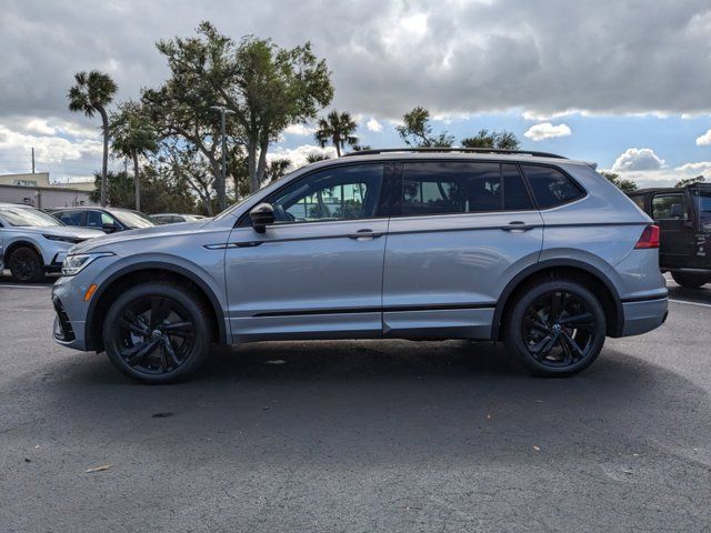 2024 Volkswagen Tiguan/Taos SE R-Line Black