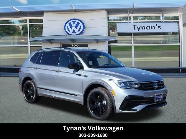 2024 Volkswagen Tiguan SE R-Line Black