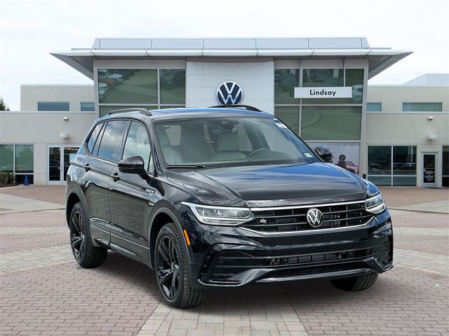 2024 Volkswagen Tiguan SE R-Line Black