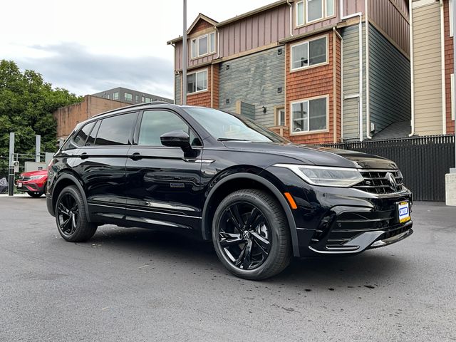 2024 Volkswagen Tiguan SE R-Line Black