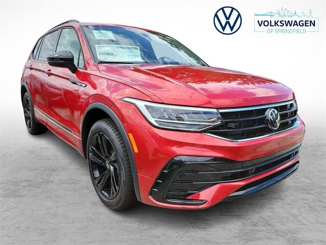 2024 Volkswagen Tiguan SE R-Line Black