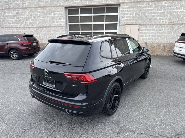 2024 Volkswagen Tiguan SE R-Line Black