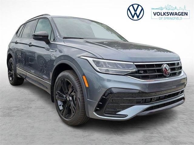 2024 Volkswagen Tiguan SE R-Line Black