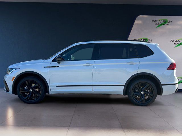 2024 Volkswagen Tiguan SE R-Line Black