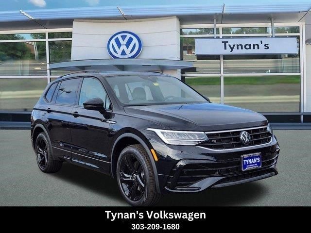 2024 Volkswagen Tiguan SE R-Line Black