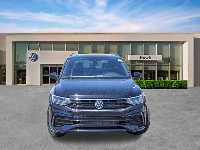 2024 Volkswagen Tiguan SE R-Line Black