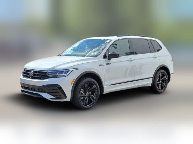 2024 Volkswagen Tiguan SE R-Line Black