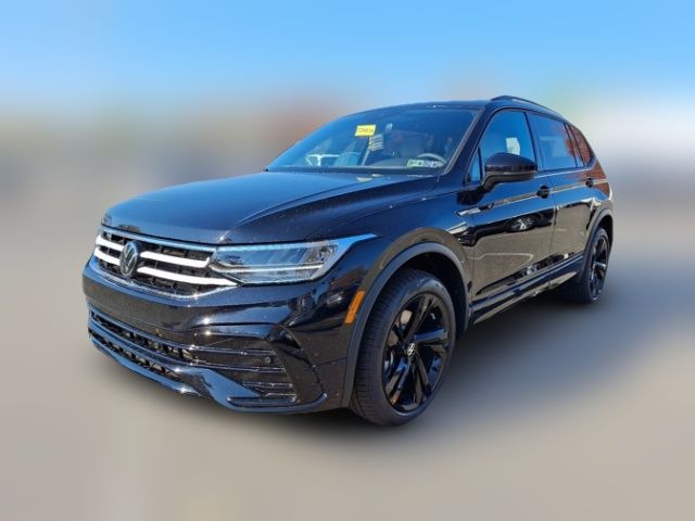 2024 Volkswagen Tiguan SE R-Line Black