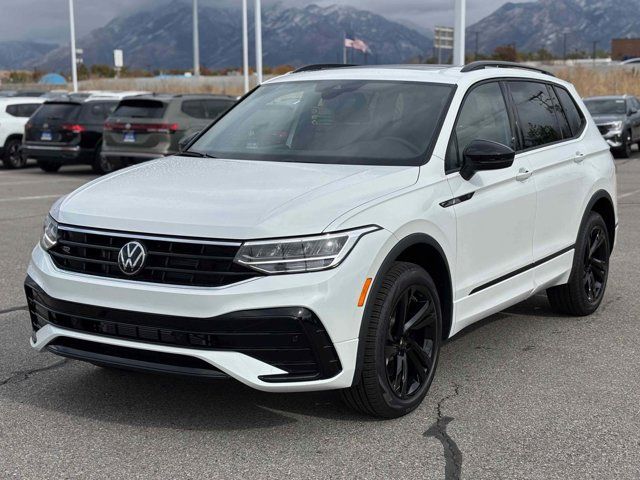 2024 Volkswagen Tiguan/Taos SE R-Line Black