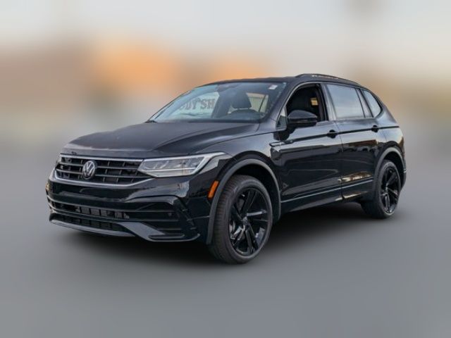 2024 Volkswagen Tiguan SE R-Line Black