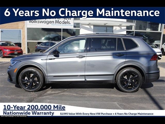 2024 Volkswagen Tiguan SE R-Line Black