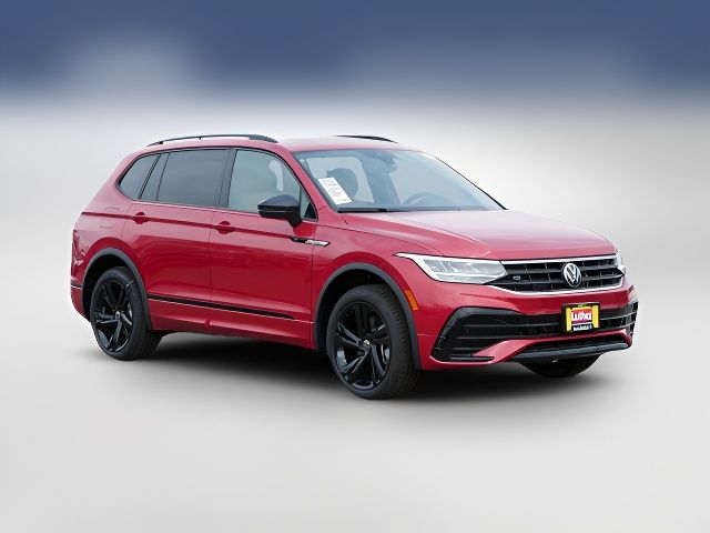 2024 Volkswagen Tiguan SE R-Line Black
