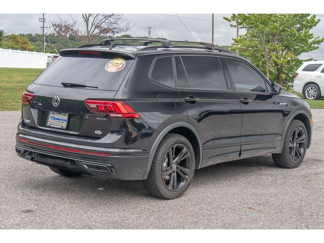 2024 Volkswagen Tiguan/Taos SE R-Line Black