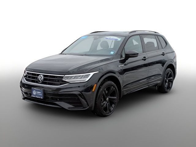 2024 Volkswagen Tiguan SE R-Line Black