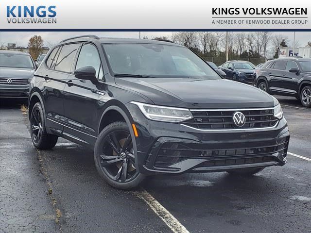 2024 Volkswagen Tiguan SE R-Line Black