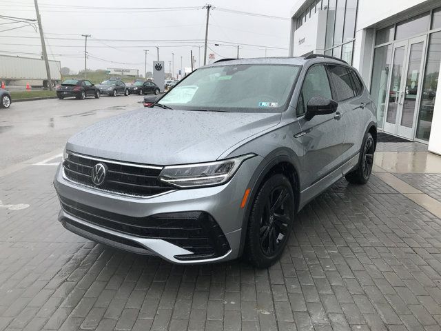 2024 Volkswagen Tiguan SE R-Line Black