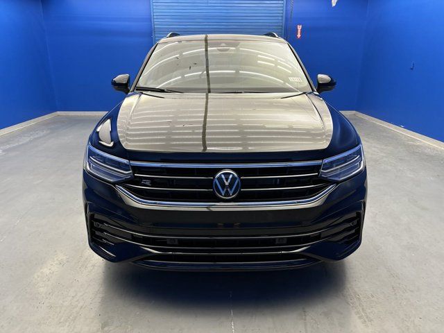 2024 Volkswagen Tiguan/Taos SE R-Line Black