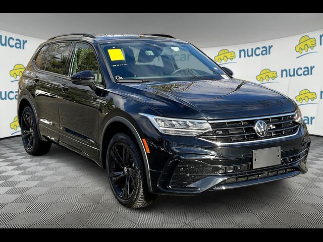 2024 Volkswagen Tiguan SE R-Line Black