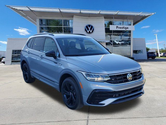 2024 Volkswagen Tiguan SE R-Line Black