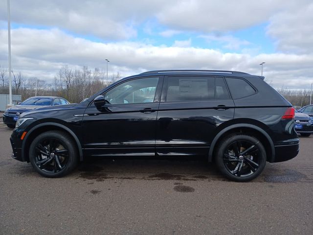 2024 Volkswagen Tiguan/Taos SE R-Line Black