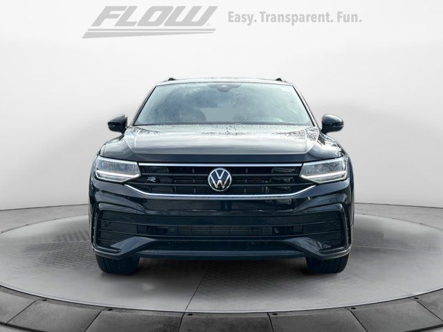 2024 Volkswagen Tiguan SE R-Line Black