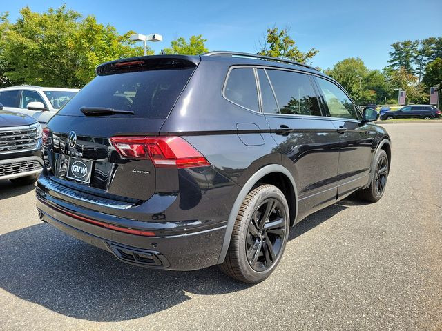 2024 Volkswagen Tiguan SE R-Line Black