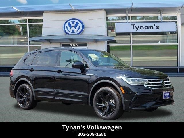 2024 Volkswagen Tiguan/Taos SE R-Line Black